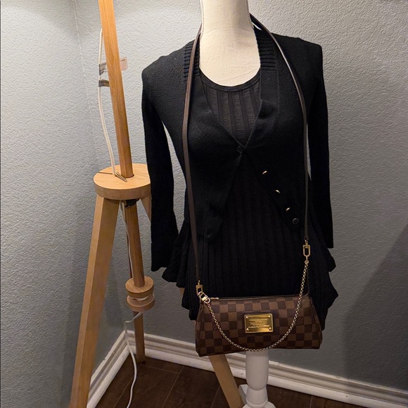 Authentic Louis Vuitton Damier Ebene Eva sling/shoulder bag - Picture 13 of 13